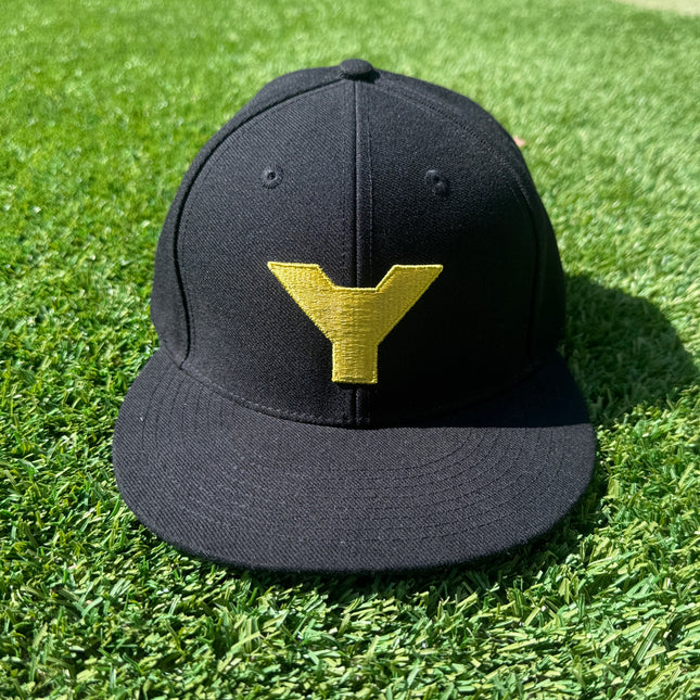 Yanase Classic Cap | Black / Gold