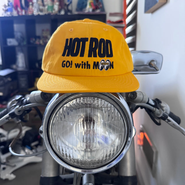 Mooneyes x Hot Rod - Yellow